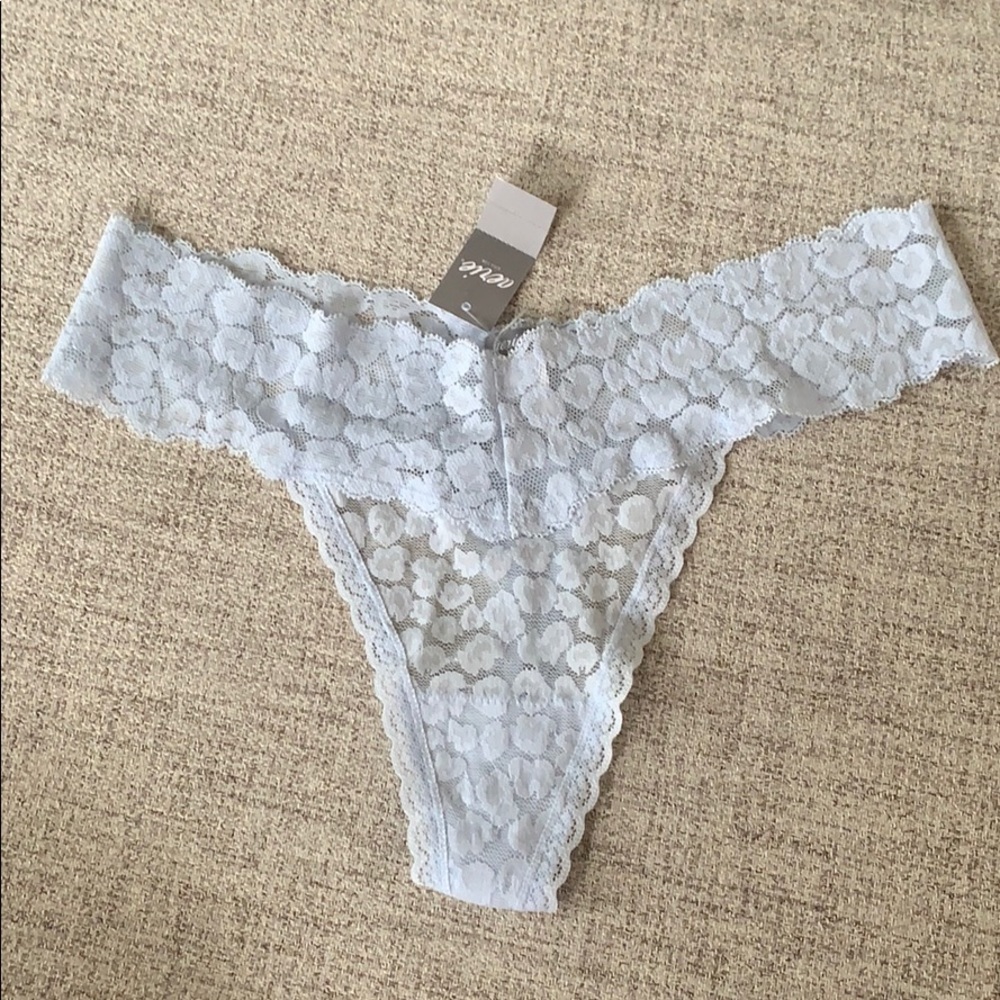 Aerie thong